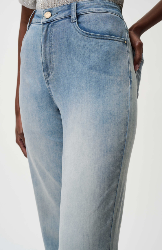 Classic Straight Leg Stretch Jeans (252926)