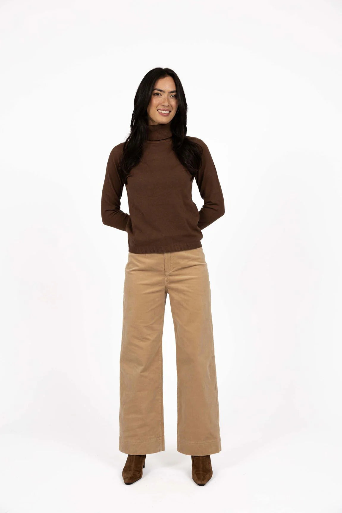 ALANA SKIVVY (HW26302)