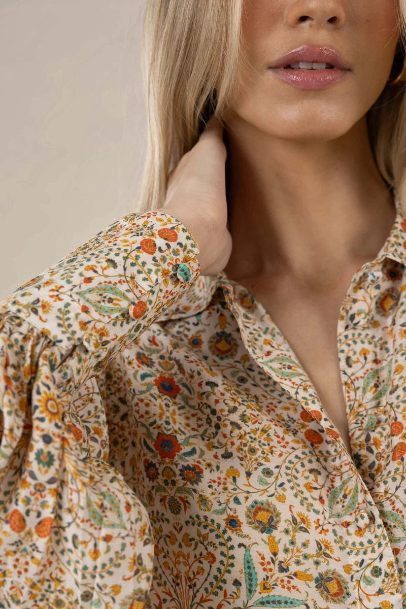 AYLA BLOUSE (HS26405)
