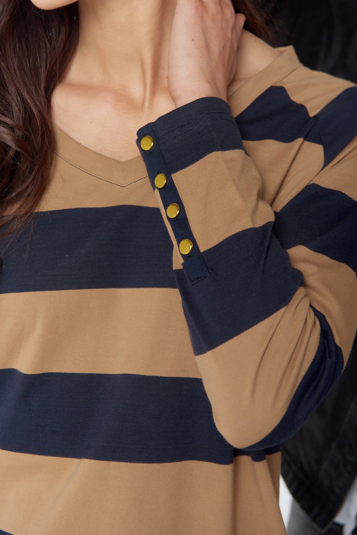 Travel V Neck Cotton Jersey Tee (3323)