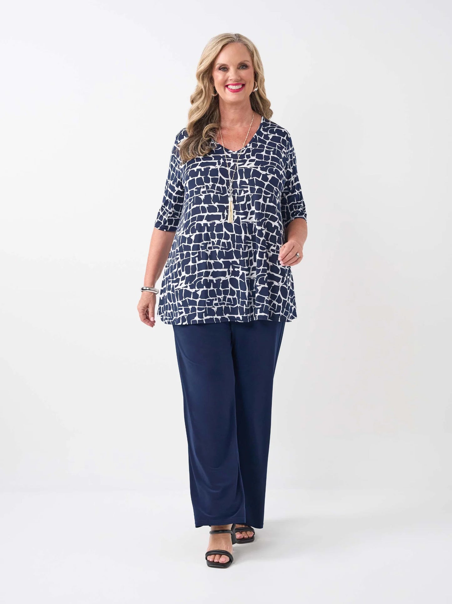 V-Neck Swing Printed Jersey Top (840040)