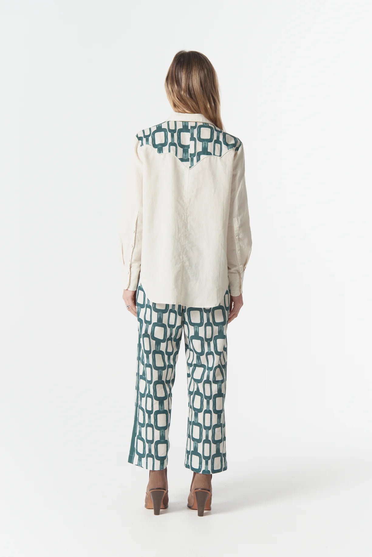 Cowgirl Yoke Shirt (1446)