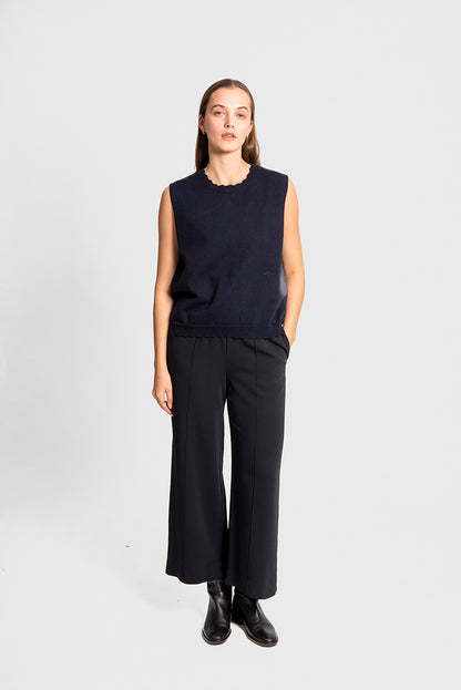 Scallop Trim Vest (FK6017)