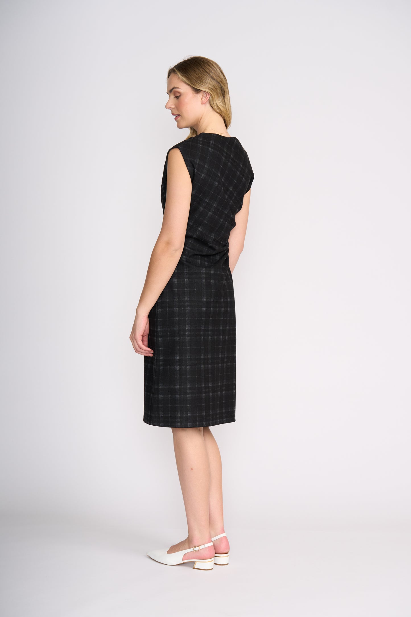 Under Wraps Dress (FO8379)