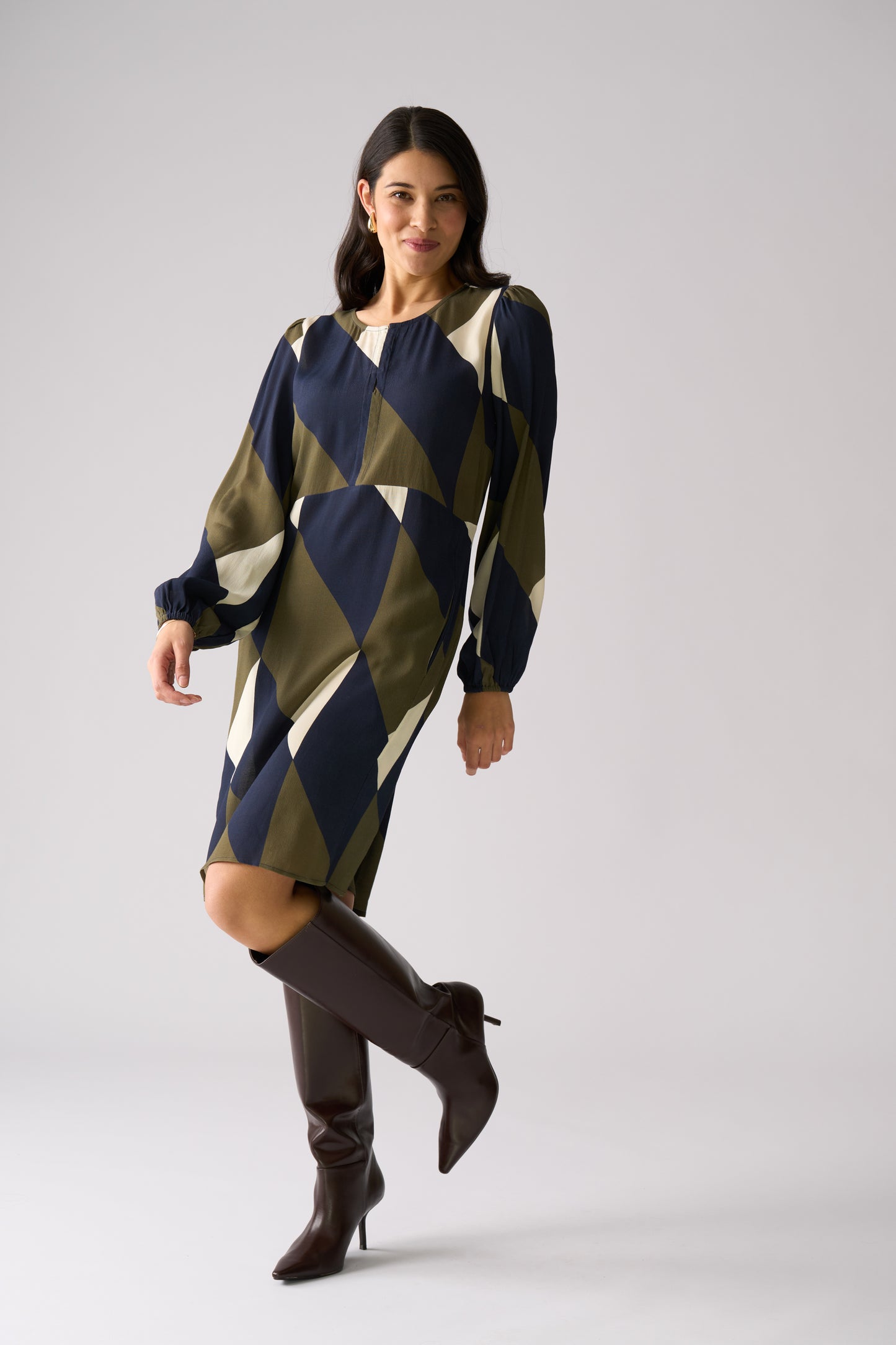 Mod Squad Shift Dress (FO8502)