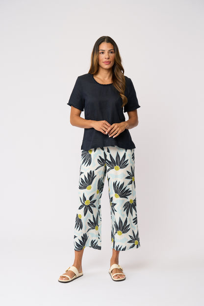 Benefits Scoop Top (FO8689)