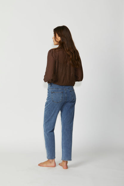Straight Leg Grazer Jean (Dover)