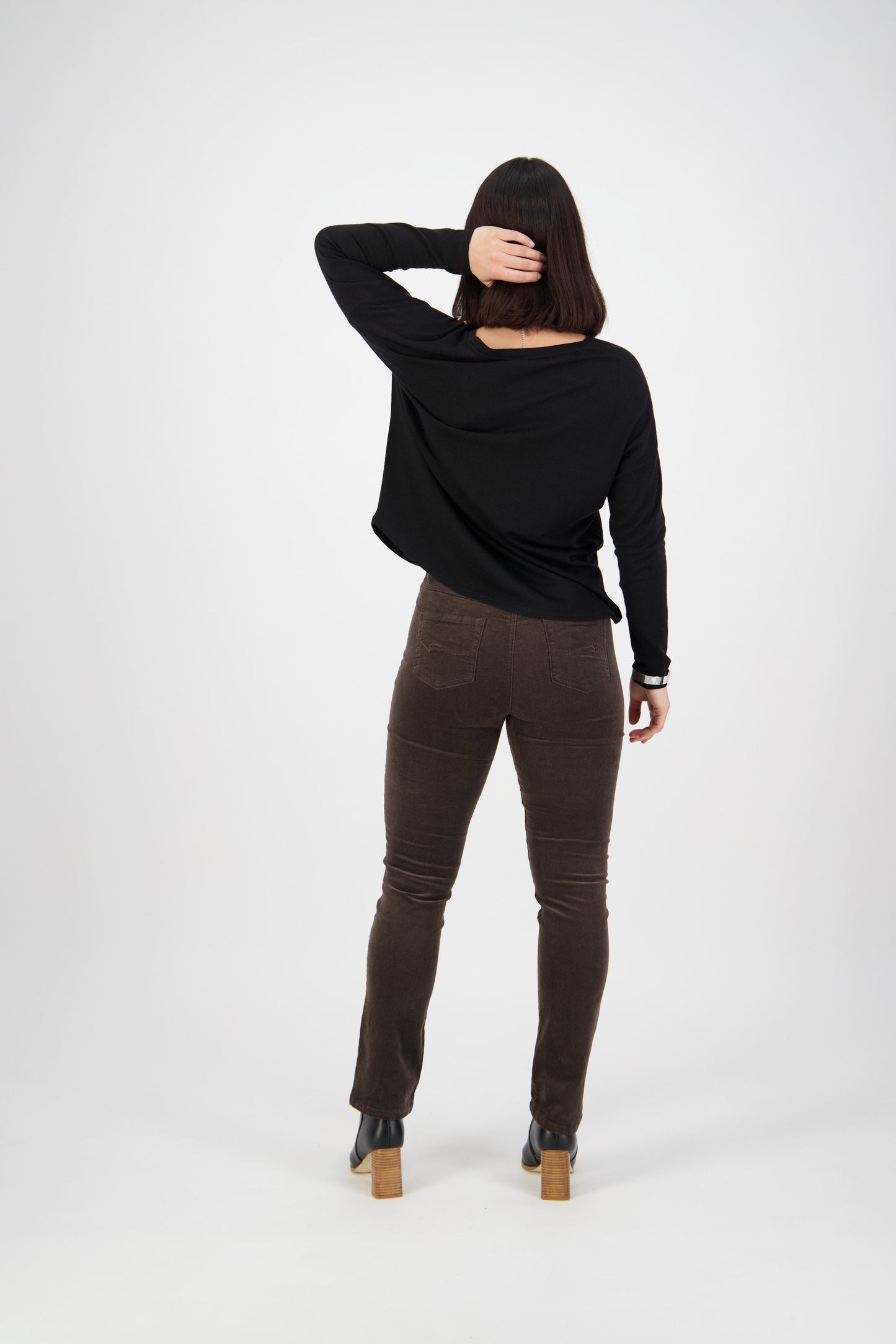 Slim Leg Full Length Pinwale Cord Pull On (234M)