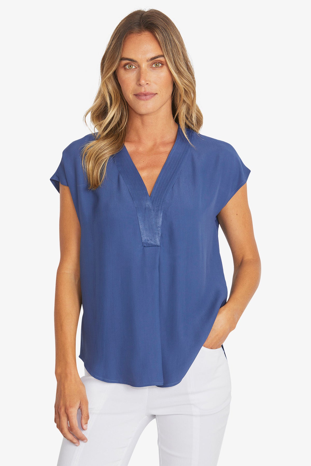 Kira Slinky V-Neck Top (P595357)