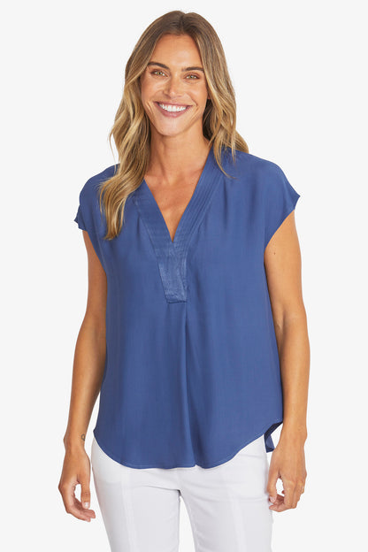 Kira Slinky V-Neck Top (P595357)