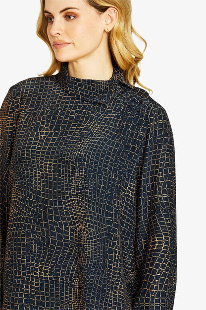 Alligator Button Blouse (P605319)