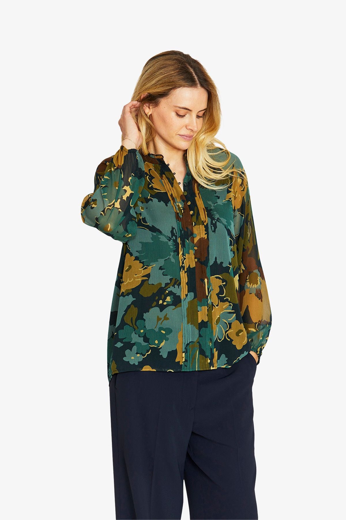 Midnight Botanica Blouse (P605333)