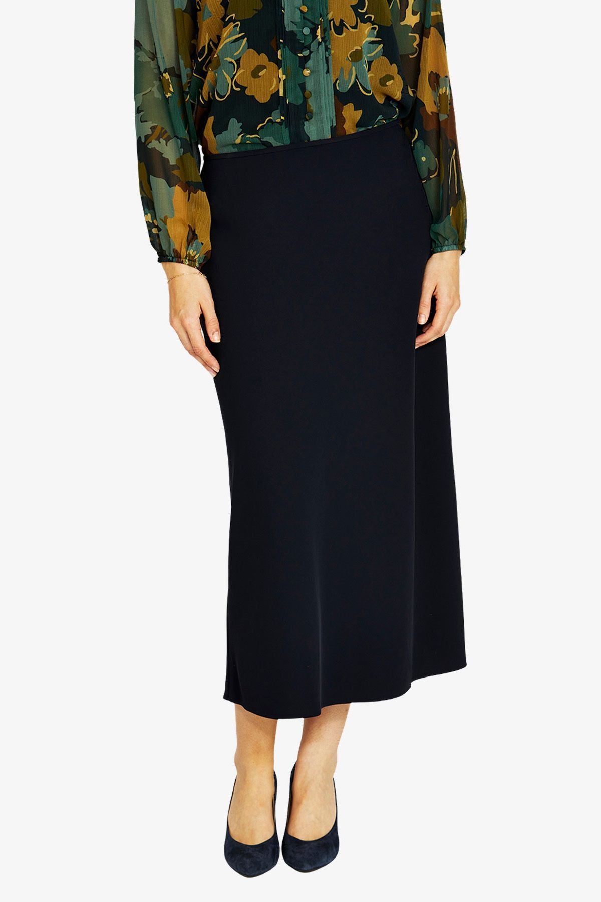 Chloe Crepe Skirt (P605612)