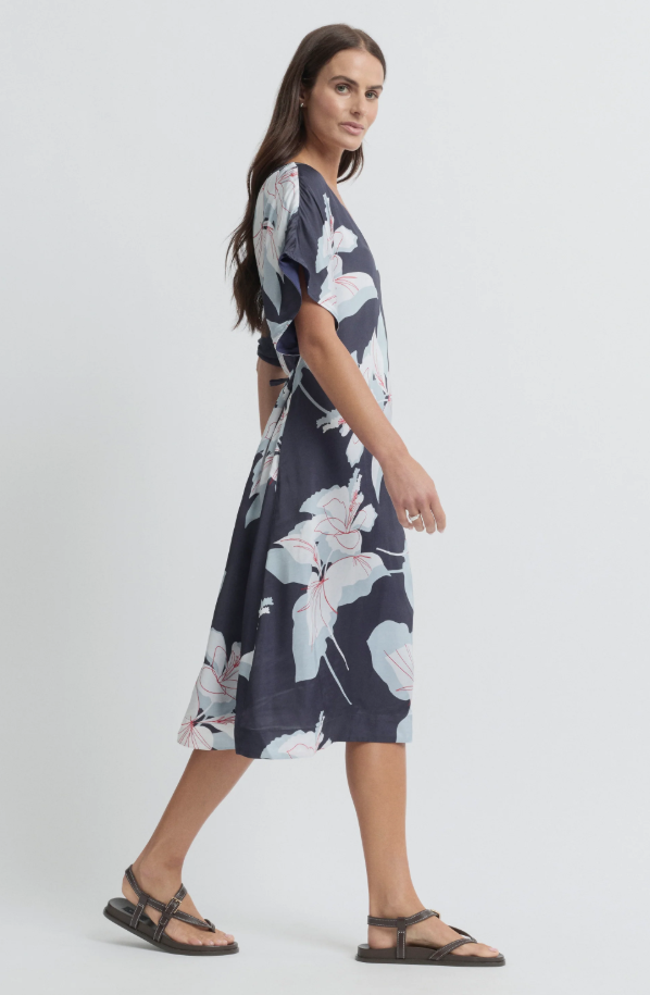 Native Dress (YTWN9680)