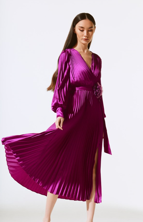 Signature | Satin Pleated Midi Dress (243771)