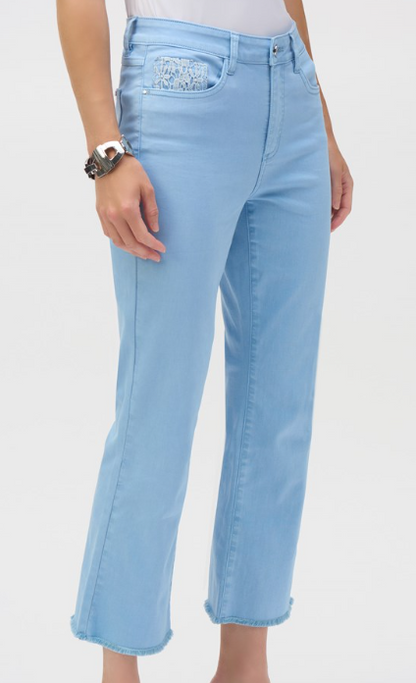 Stretch Flare Crop Jeans with Frayed Hem (252912)