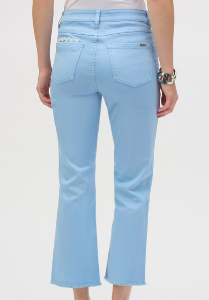 Stretch Flare Crop Jeans with Frayed Hem (252912)