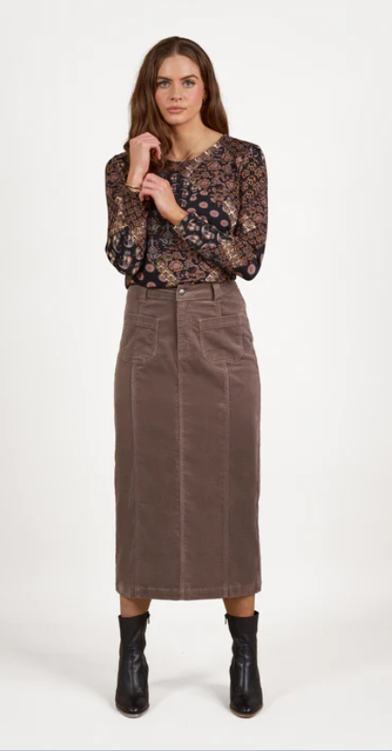 Mid Length Cord Skirt With Front Panel Seams (7064M)