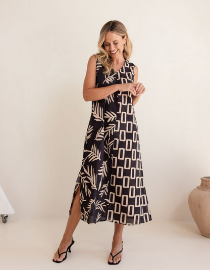 Spliced Maxi With Side Splits (SS528)
