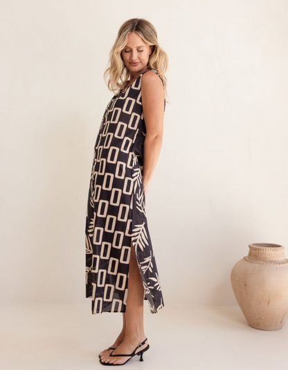 Spliced Maxi With Side Splits (SS528)