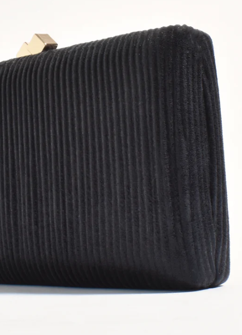 Molten Clasp Metallic Structured Clutch (AVD1741)