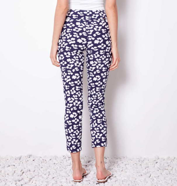 PETAL-SLIT TECHNO ANKLE PANT (68422)