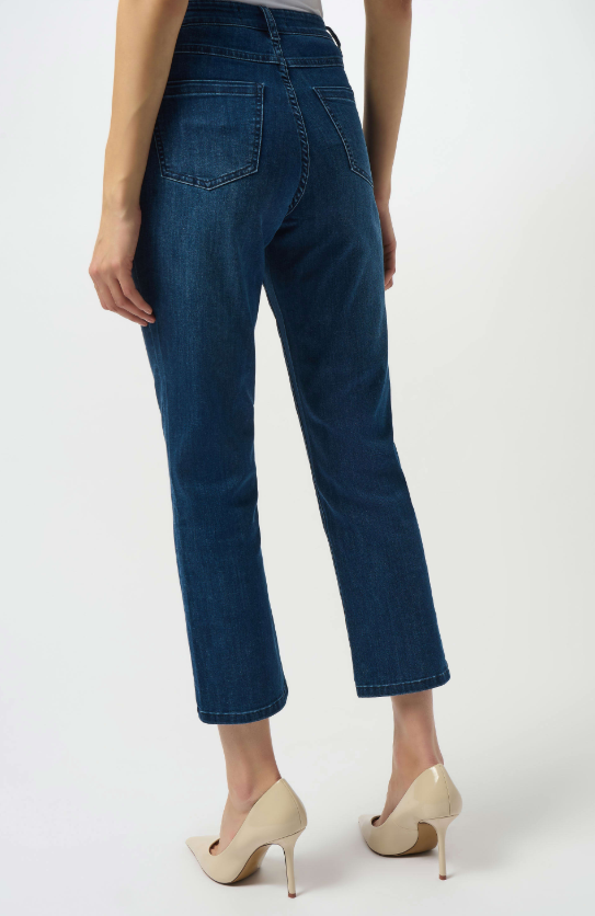 Classic Straight Leg Stretch Jeans (252926)