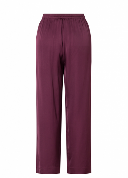 Christa Pant (0005799)