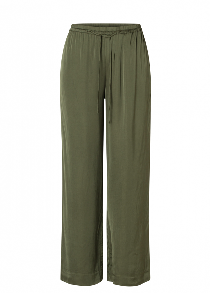 Christa Pant (0005799)
