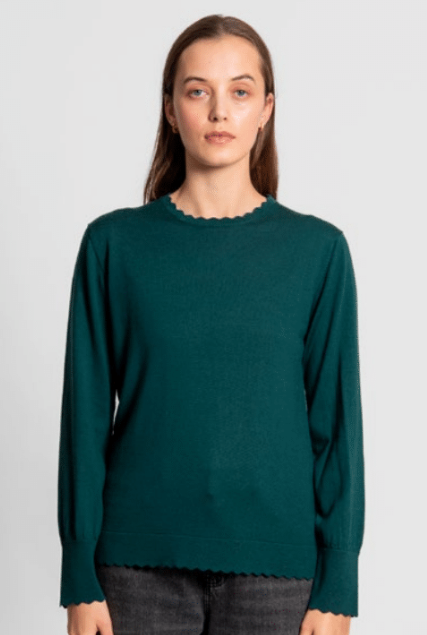 Scallop Trim Pullover (FK6010)