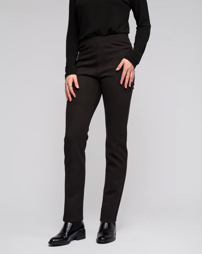 Bay Pull On (234B)
