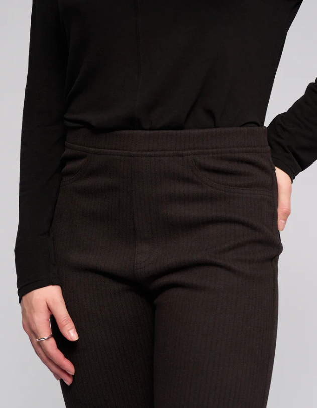 Bay Pull On (234B)