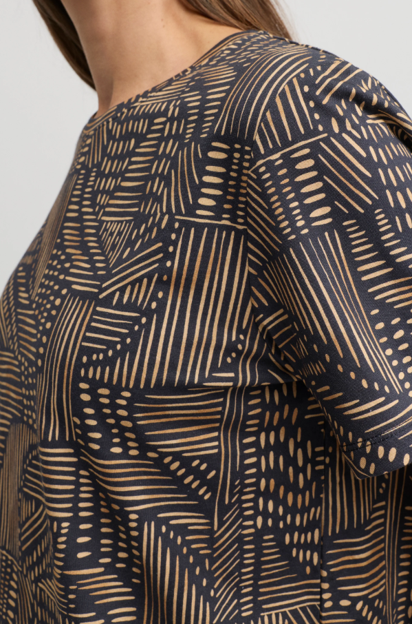 Central Tee (YTWN3063)