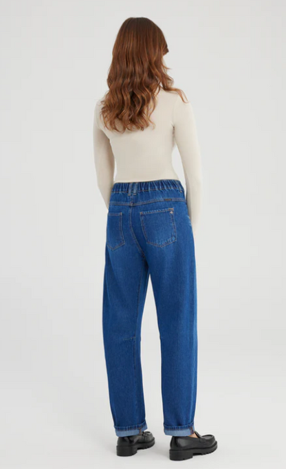 Selena Mid Waist Ankle Length Drop Crotch Patch Pocket Jeans (Selena)