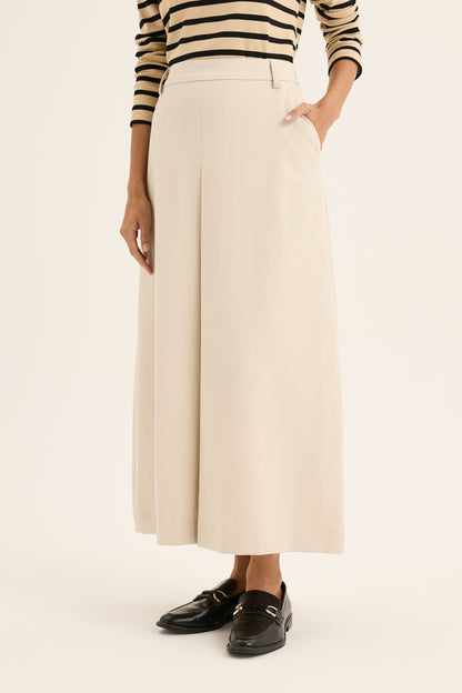 Cellar Skirt (YTWN2011)