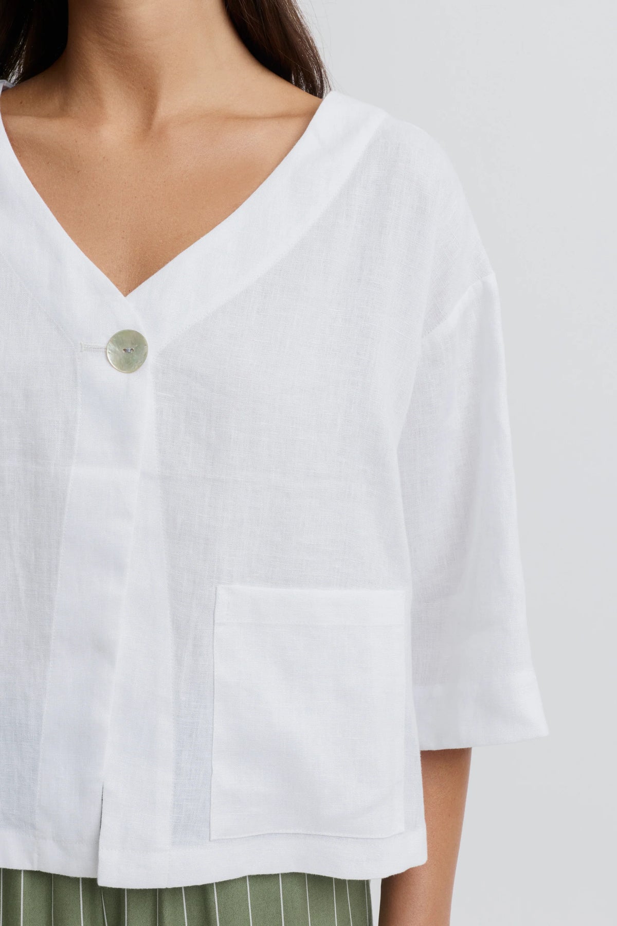 Tirari Short Sleeve Linen Shacket (YTWN6334)