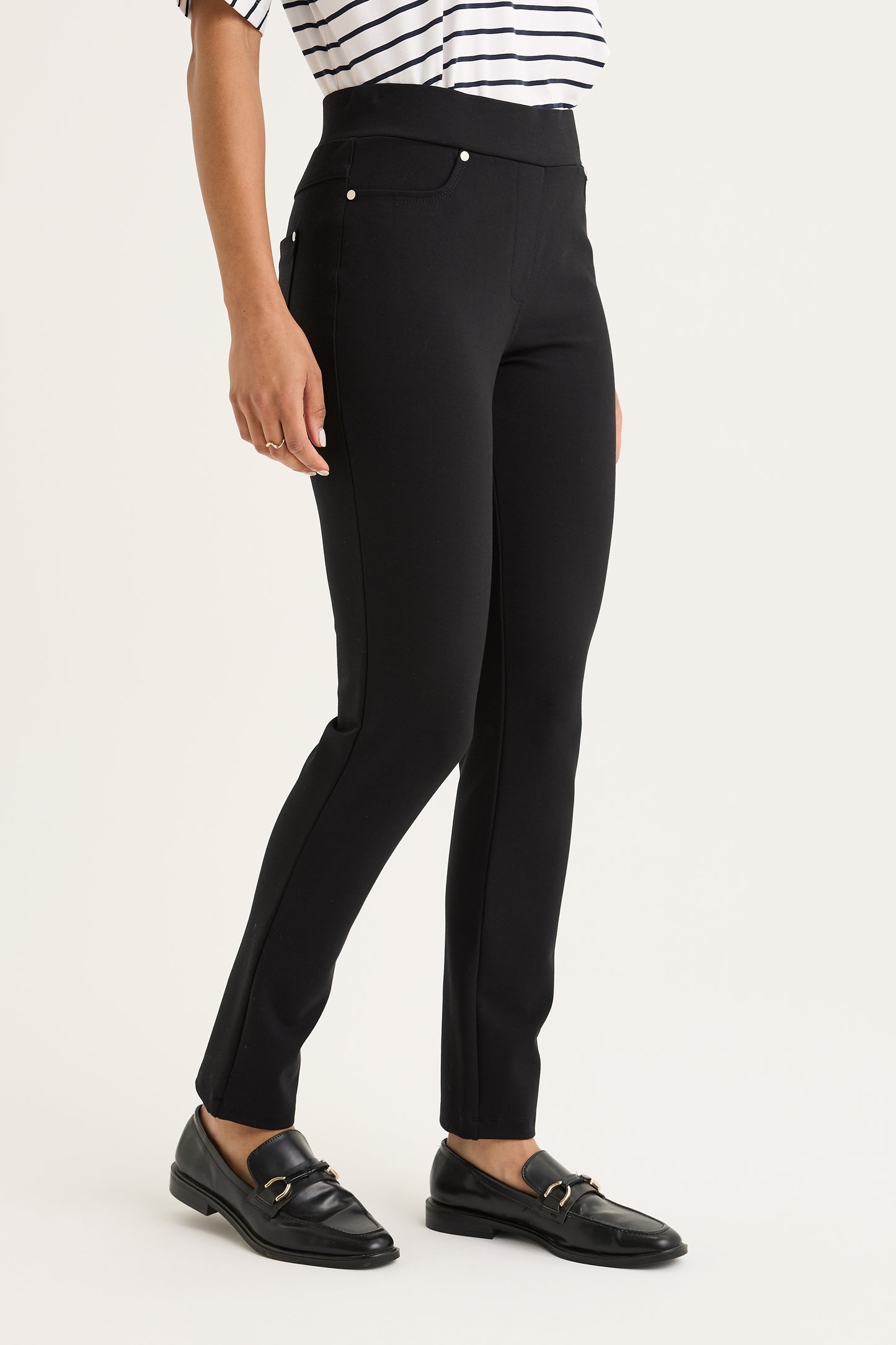 Reflection Pant (YTWN8799)