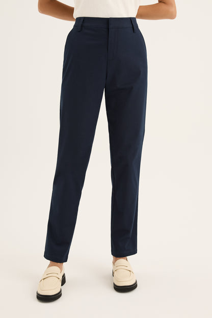 Nova Classic Chino (YTWN8972)