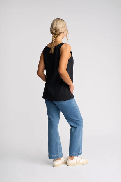 Romy Singlet (4515)