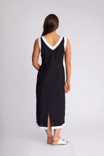 Oak Dress (6126)